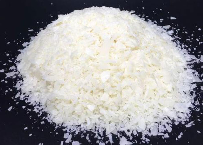 创新趋势：高分子量化与无金属化